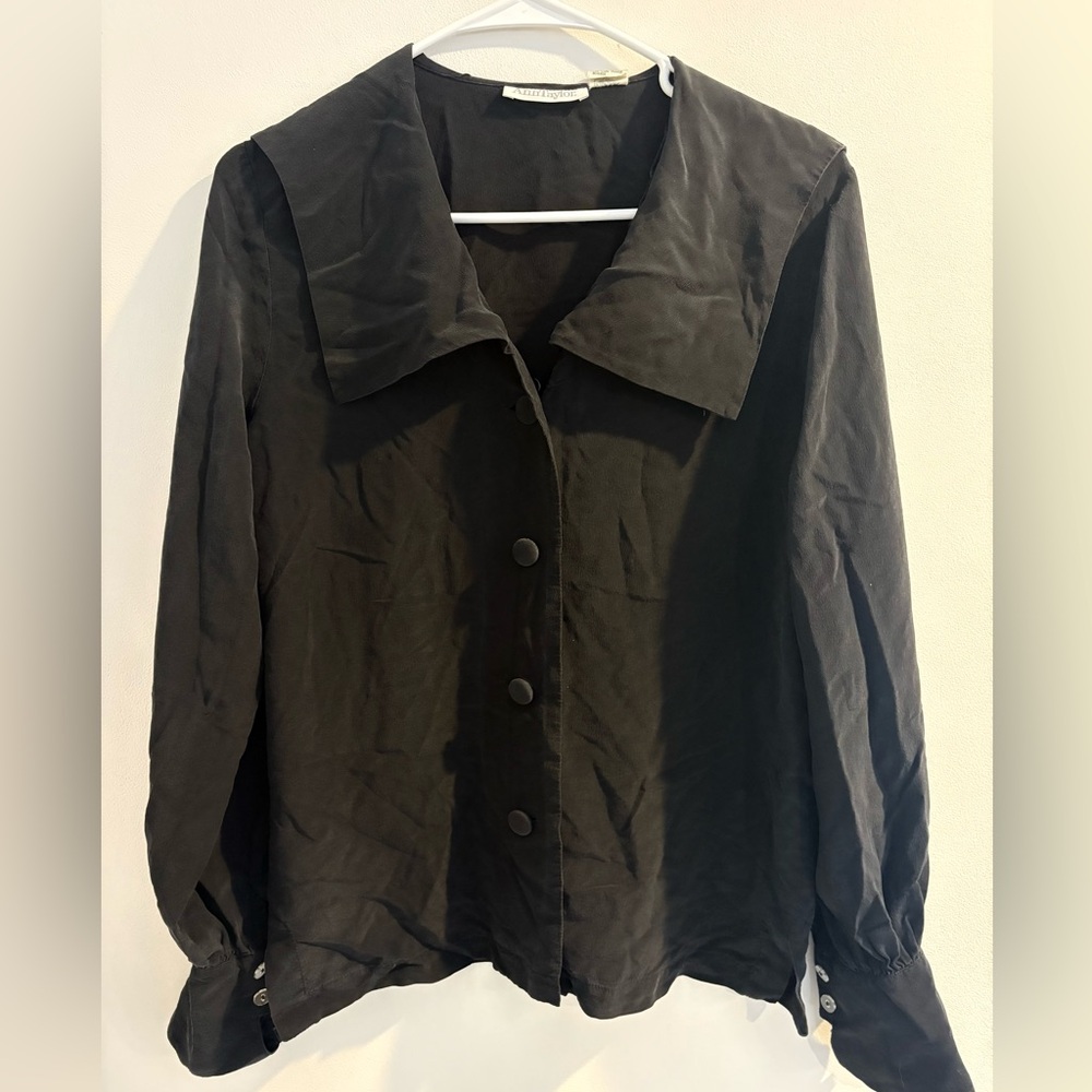 100% silk Black Button-Front Women's Top with Wide square Collar!